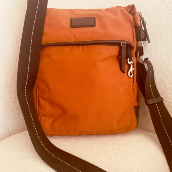 Coach “Varik” Unisex Crossbody/Messenger  Bag in Burnt Orange Color - Picture 2 of 13